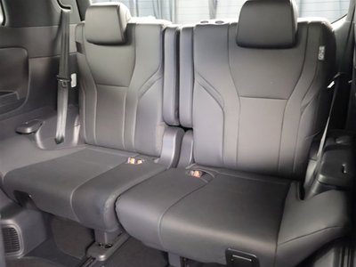 2024 Toyota ALPHARD — миниатюра 28