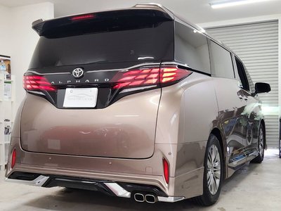 TOYOTA ALPHARD - 4