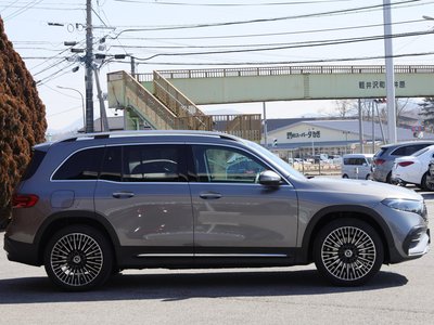 MERCEDES-BENZ EQB - 8