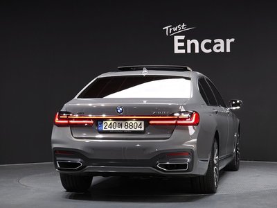 BMW 7 SERIES - 4
