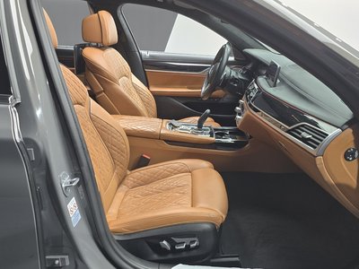 BMW 7 SERIES - 10