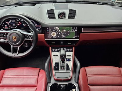 صورة 5 لـ 2022 Porsche CAYENNE
