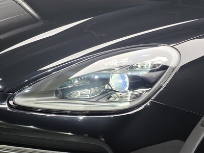 صورة 9 لـ 2022 Porsche CAYENNE