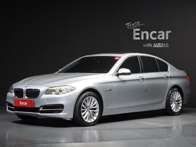 BMW 5 SERIES - 1