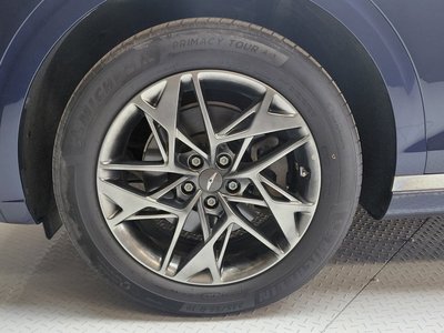 صورة 6 لـ 2021 Genesis GV70