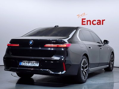 BMW 7 SERIES - 4