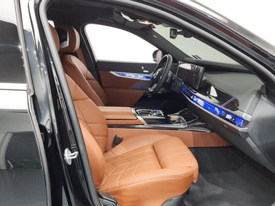 2025 BMW 7 SERIES — миниатюра 16