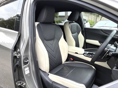 LEXUS NX - 8