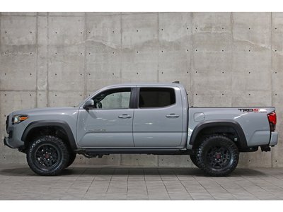 TOYOTA TACOMA - 8