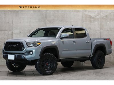 TOYOTA TACOMA - 1
