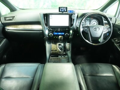 2020 TOYOTA ALPHARD — фото 6