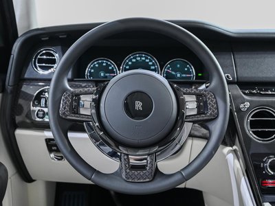 ROLLS-ROYCE CULLINAN - 10