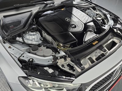 MERCEDES-BENZ E-CLASS - 7