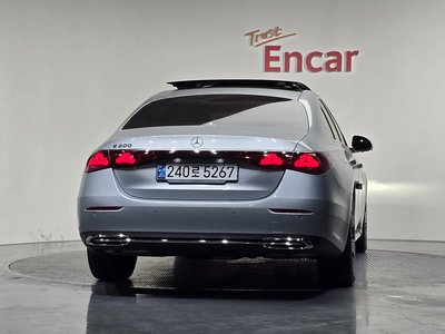 MERCEDES-BENZ E-CLASS - 4