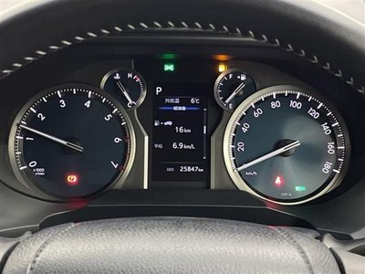 TOYOTA LAND CRUISER PRADO - 3