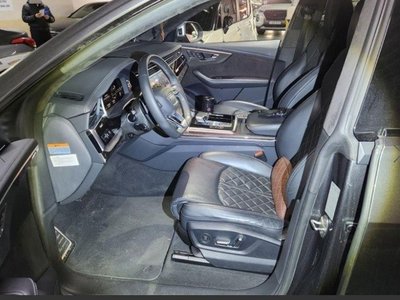 AUDI SQ8 - 6