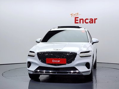 صورة 2 لـ 2023 Genesis GV70