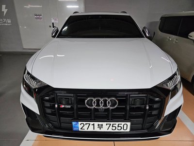 AUDI SQ8 - 3