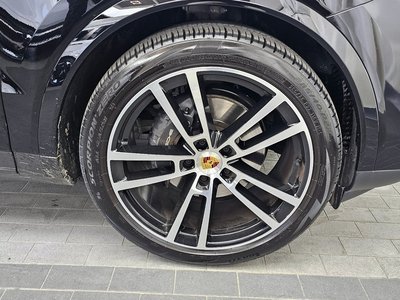 PORSCHE CAYENNE - 8