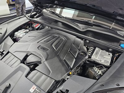 PORSCHE CAYENNE - 7