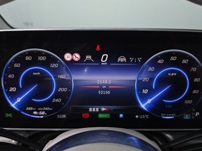 MERCEDES-BENZ EQE - 8