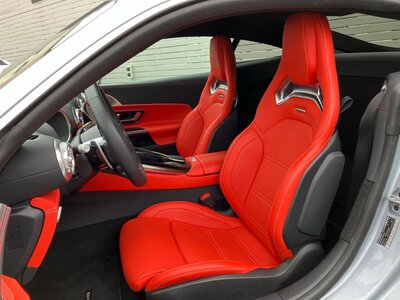 MERCEDES-BENZ GT AMG - 8