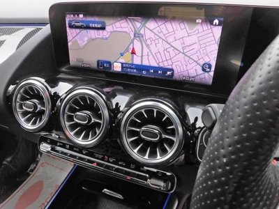 MERCEDES-BENZ GLA - 5