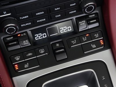 صورة مصغرة 59 لـ 2023 Porsche 718
