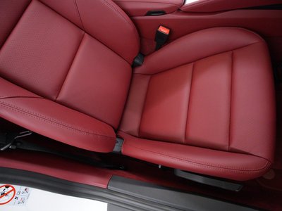 2023 Porsche 718 photo 6