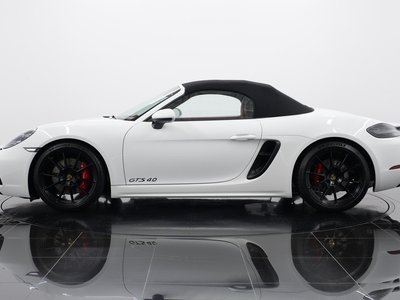 صورة مصغرة 22 لـ 2023 Porsche 718