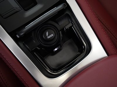 صورة مصغرة 64 لـ 2023 Porsche 718