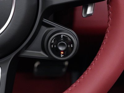 صورة مصغرة 52 لـ 2023 Porsche 718