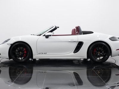 صورة مصغرة 24 لـ 2023 Porsche 718