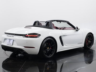 صورة مصغرة 31 لـ 2023 Porsche 718