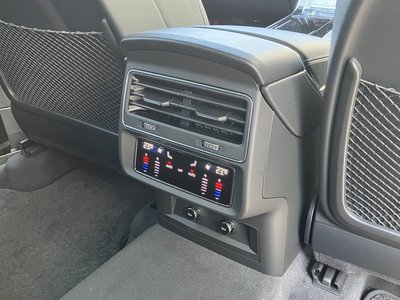 صورة مصغرة 51 لـ 2024 AUDI Q8
