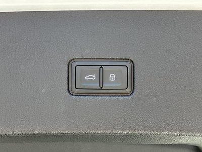 صورة مصغرة 14 لـ 2024 AUDI Q8