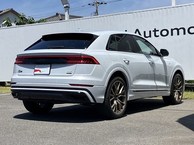 AUDI Q8 - 6