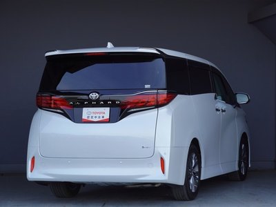 TOYOTA ALPHARD - 2
