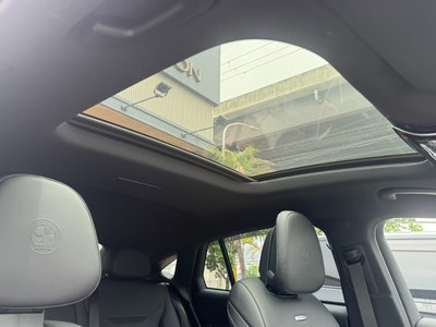 صورة مصغرة 14 لـ 2024 Mercedes-BENZ GLC AMG
