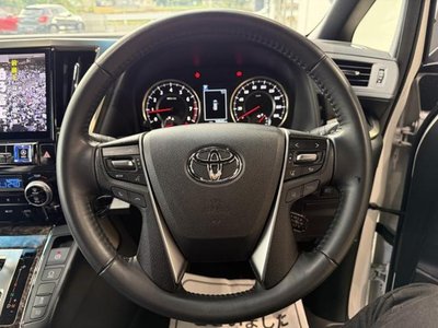 TOYOTA ALPHARD - 5