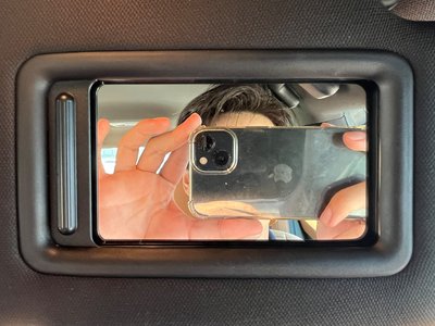 2025 Lexus IS thumbnail 30