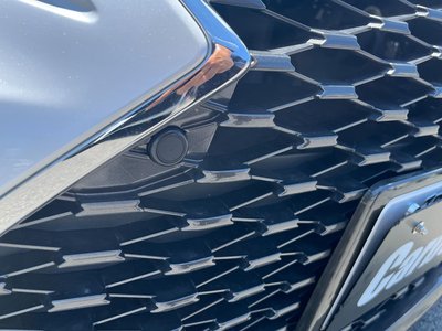 2025 Lexus IS thumbnail 71