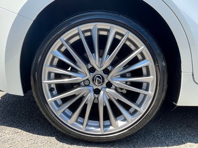 2025 Lexus IS thumbnail 45