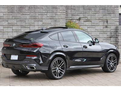 2021 BMW X6 — миниатюра 18