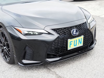 LEXUS IS - 10