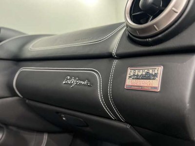 2011 FERRARI CALIFORNIA — миниатюра 12