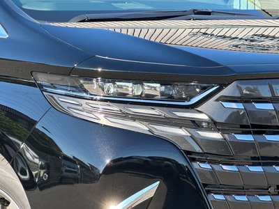 2026 Toyota ALPHARD — миниатюра 11