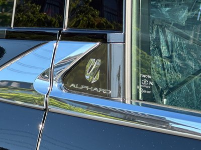 2026 Toyota ALPHARD — миниатюра 16