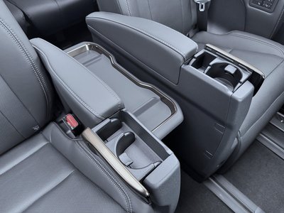2026 Toyota ALPHARD — миниатюра 68