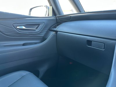 2026 Toyota ALPHARD — миниатюра 57